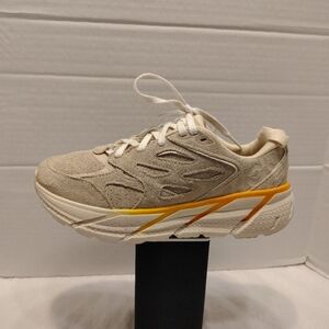 Hoka One One Clifton L suede, Women # 8 US